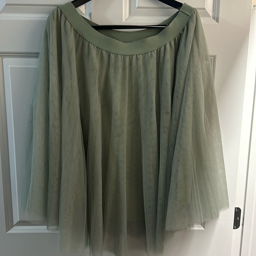 Charlotte Russe tulle skirt